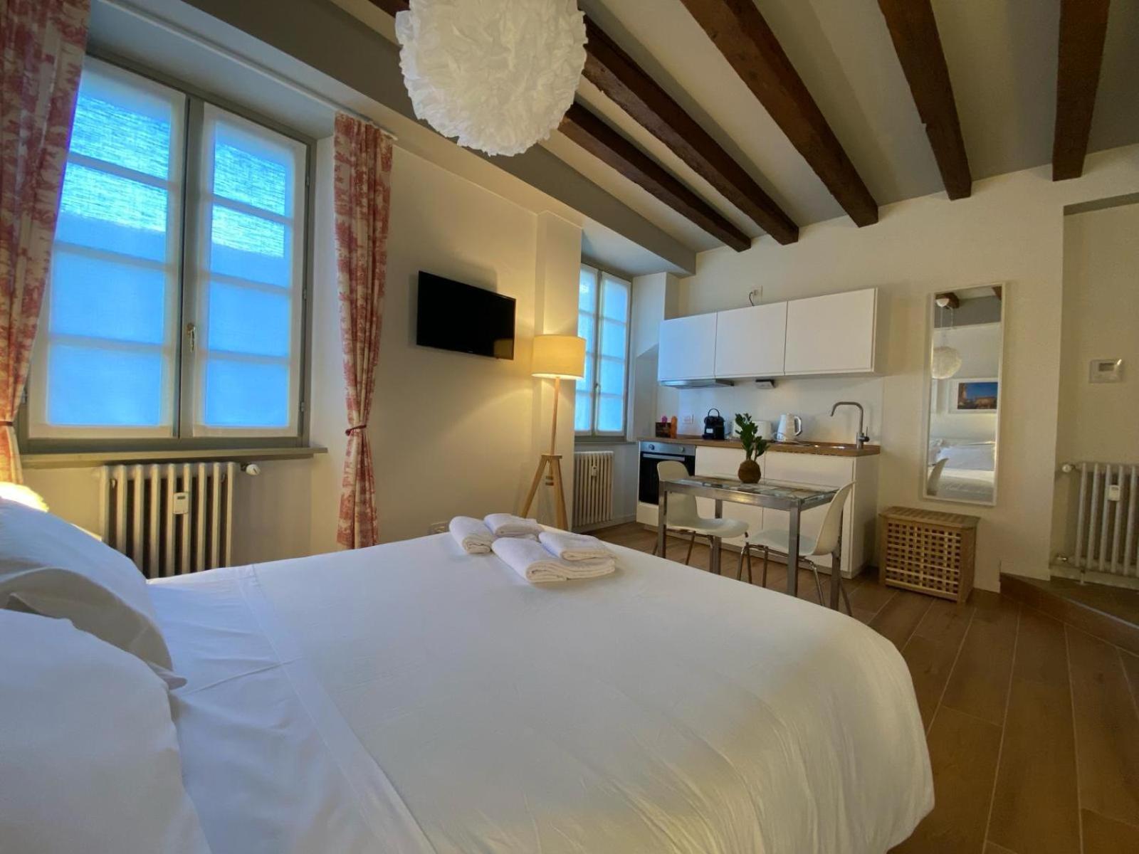 Wish Rooms Charme&Relax Бергамо Екстер'єр фото